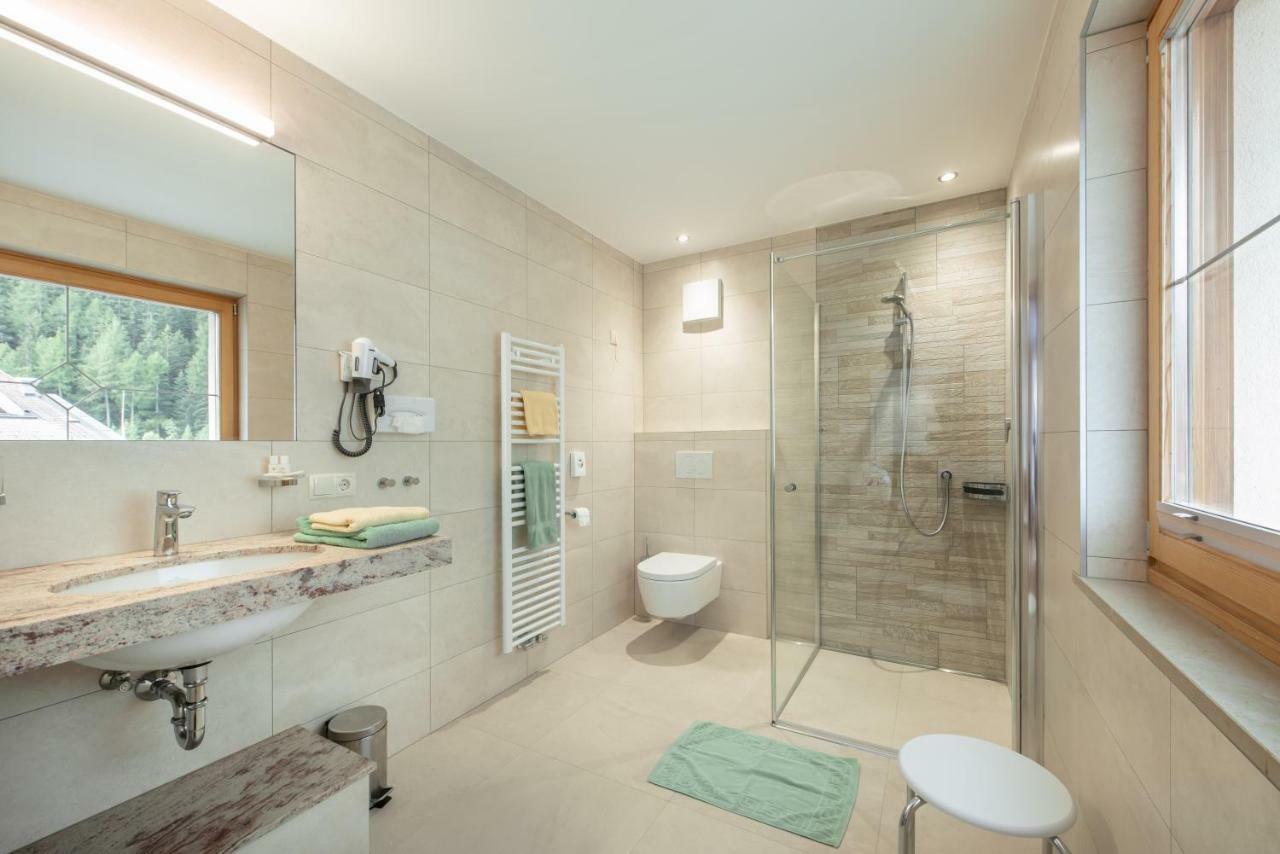 Hotel Theiner Curon Venosta Dış mekan fotoğraf